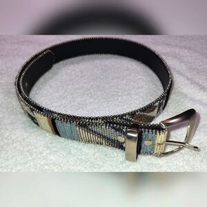 Vintage CASUAL CORNER Tapestry Belt / Silver Buckle - Size M